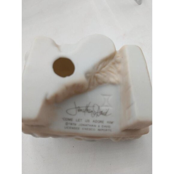 Precious Moments Nativity Set "Come Let Us Adore Him" Figurines-9 pcs. - Picture 6 of 6